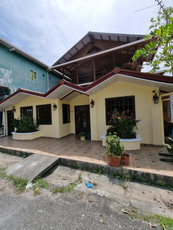 博卡斯德尔托罗 博卡斯热带天堂旅舍酒店 外观 照片